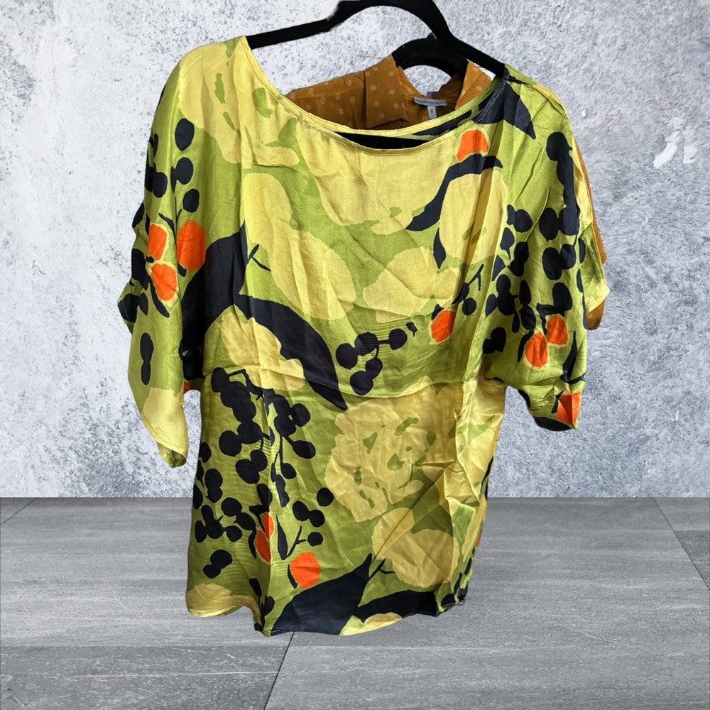 Bl^nk London pullover silky top. NWOT